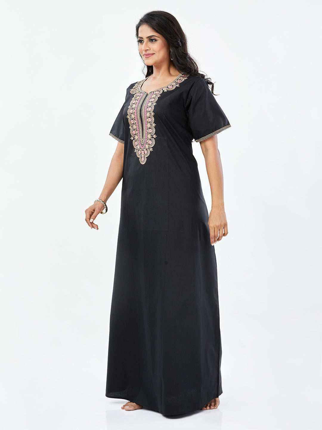 NGE500 - Black Scallops Design, Embroidered, 100% Cotton Night Gown