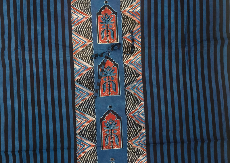 KA3002 – Exclusive Hand Block Ajrak Cotton Kaftan - image 2